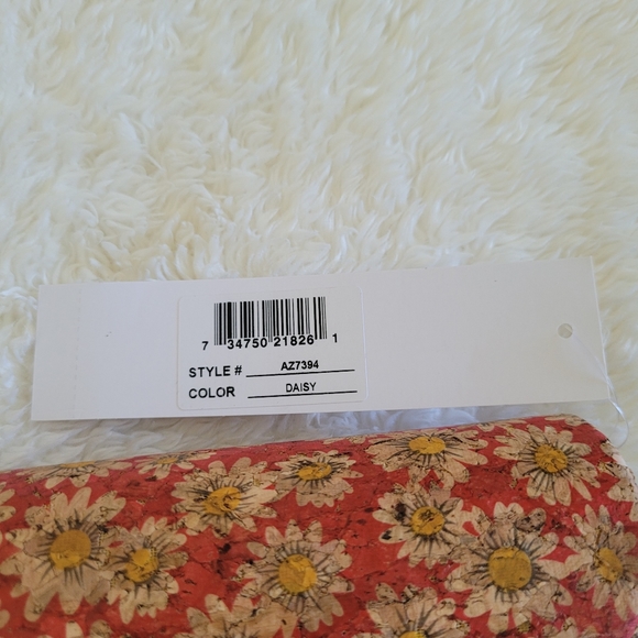 ✨️HP✨️ Alessia Daisy🌼 Cork Fabric Clutch/Shoulder Bag - NWT - Picture 13 of 16